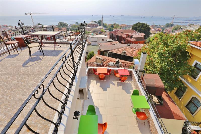 Camelot Apartment Istanbul Bagian luar foto